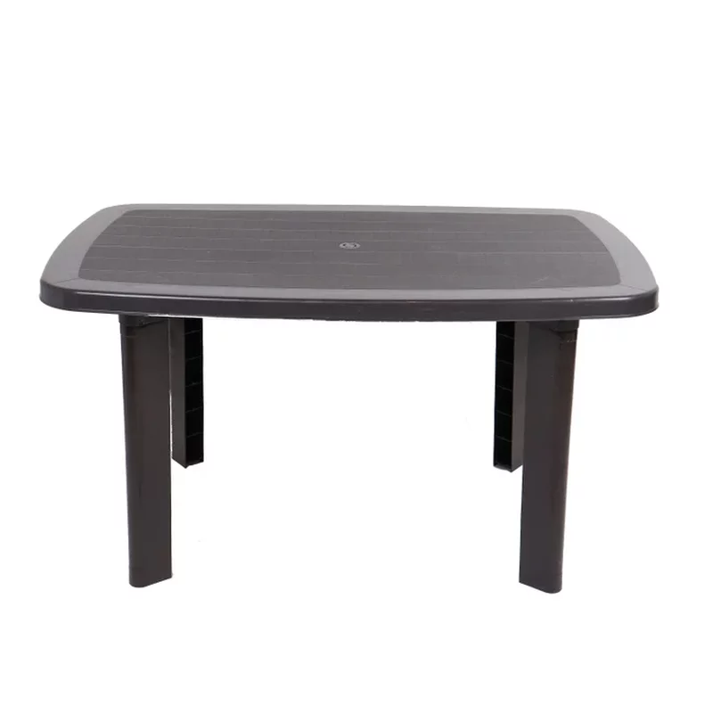 O masa si 4 scaune pentru gradina